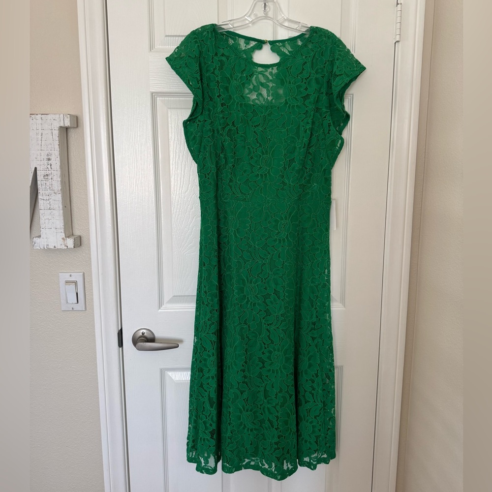 Macy's Green Sheath Maxi Dress with Flutter Sleeves